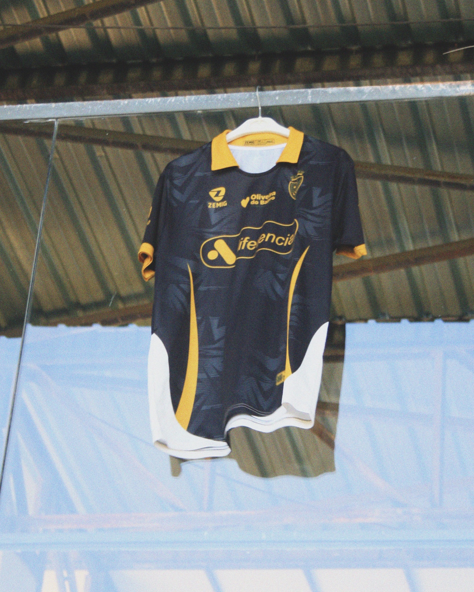 Equipamento Terceiro 25/26